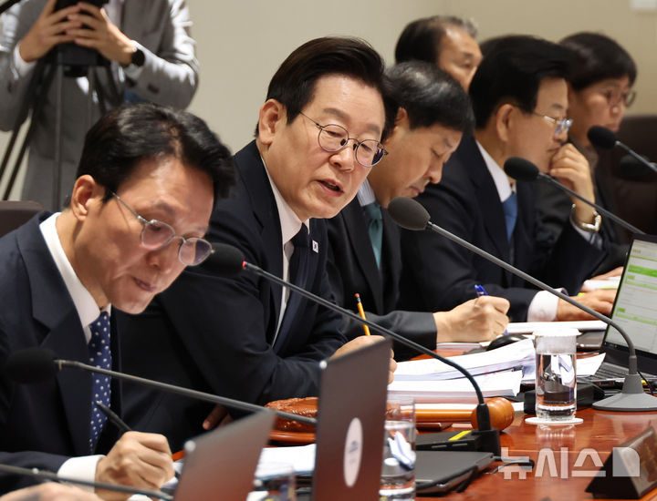 이 대통령 "하나일 때 가장 강해"…내년 지선 앞두고 단합 강조(종합)